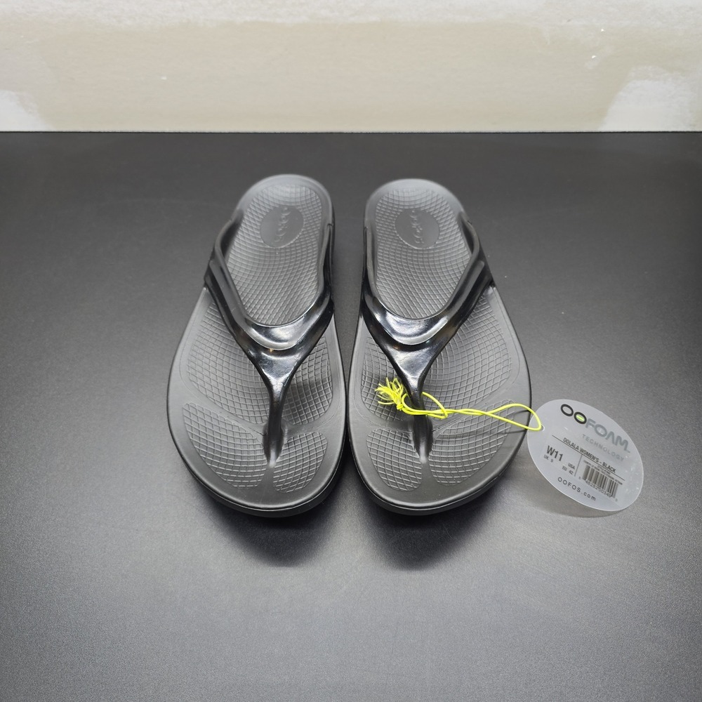 OOFOS OOlala Black Recovery Flip Flop Sandals Womens 11 OOfoam 1400 NEW